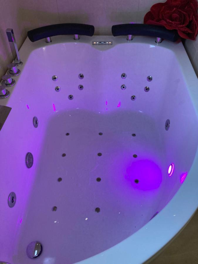 B&B La Reggia Di Rihanna Spa Казерта Экстерьер фото